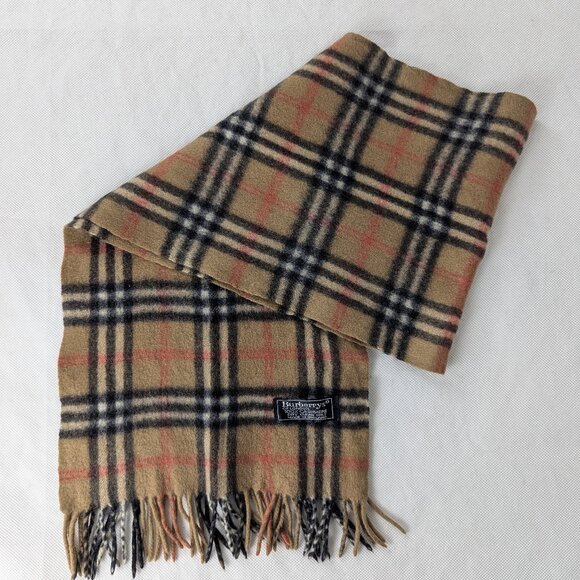 Burberry's Unisex Winter Scarf Beige – Used – Soft Cashmere – Designer Fashion. - Picture 1 of 7